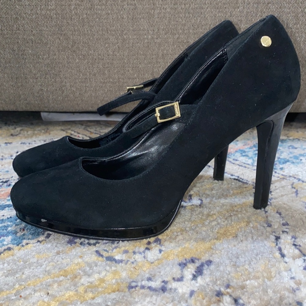 Calvin Klein-Black Stiletto Pump- Size 9